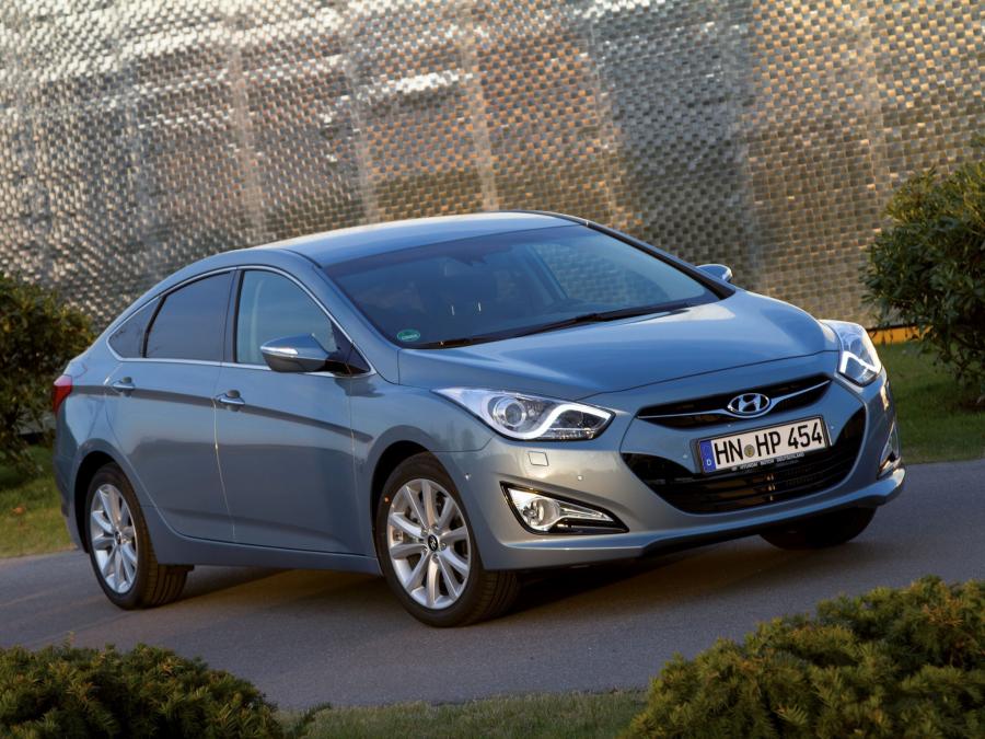  Hyundai i40 Sedan 2011 года  (фото 5 из 39)